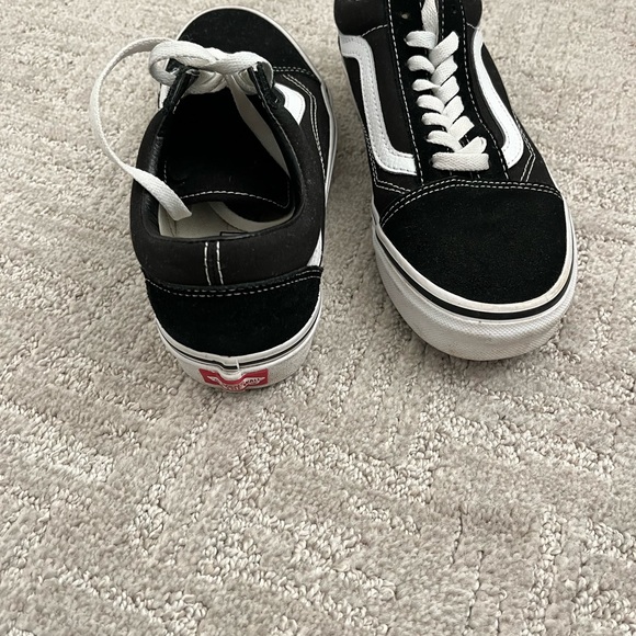 Vans Black and White Sneakers - Picture 3 of 4